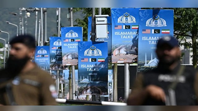 অবরোধে মুখোমুখি যুক্তরাষ্ট্র-ইরান, আলোচনায় আনতে তৎপর পাকিস্তান